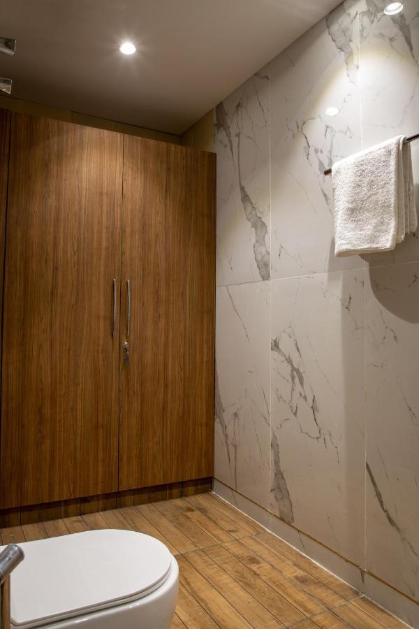 Perch Service Apartment-Mg Road Gurgaon Ngoại thất bức ảnh